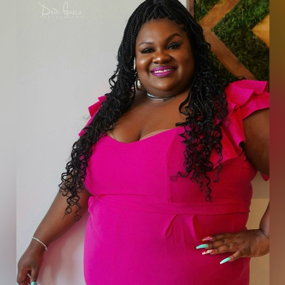 SHEIN Pink Plus Short Flutter Sleeve Romper - Picture 2 of 7